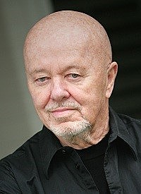 W. J. Pophan E.I. (1930-   )