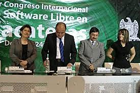 PRIMER CONGRESO DE SOFWARE LIBRE