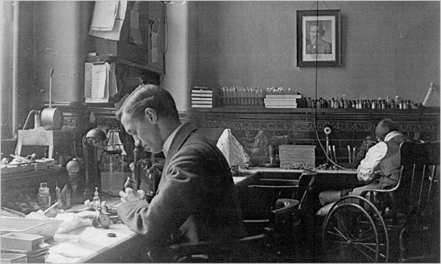 Penicillin is discovered.