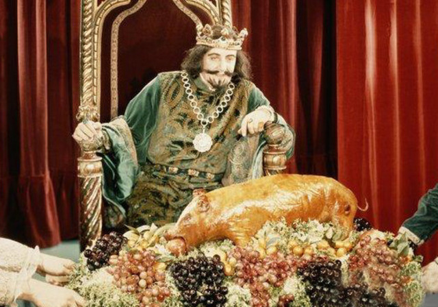 Monarcas Europeos se interesan por codigos