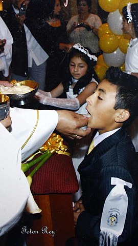 Mi  primera comunion católica