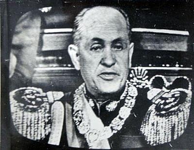 • 1953: La puesta en marcha del proyecto: