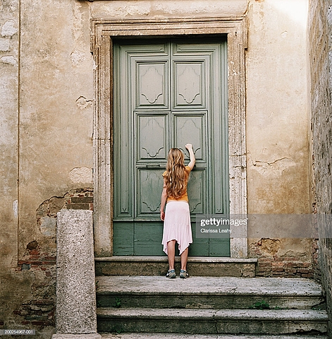 Sylvia going to nick's house