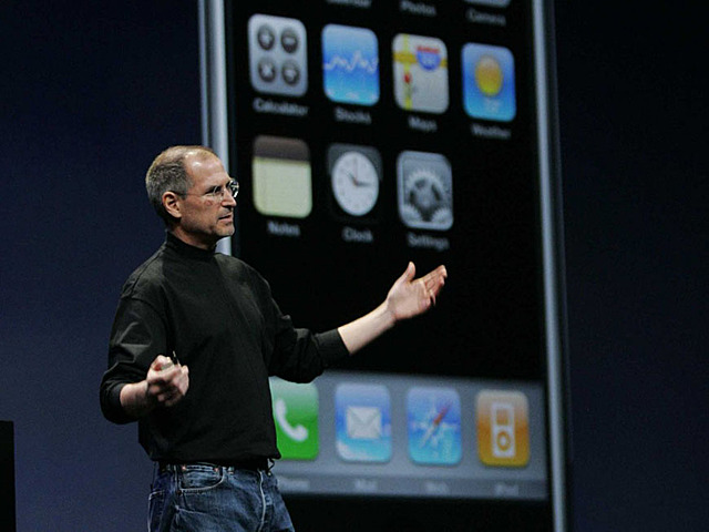 Apple Inc. CEO Steve Jobs announces the iPhone