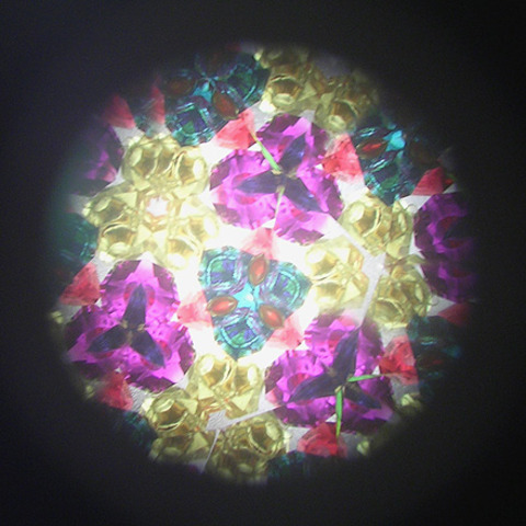 Revue de Kaléidoscope: Kaleidoscope Review