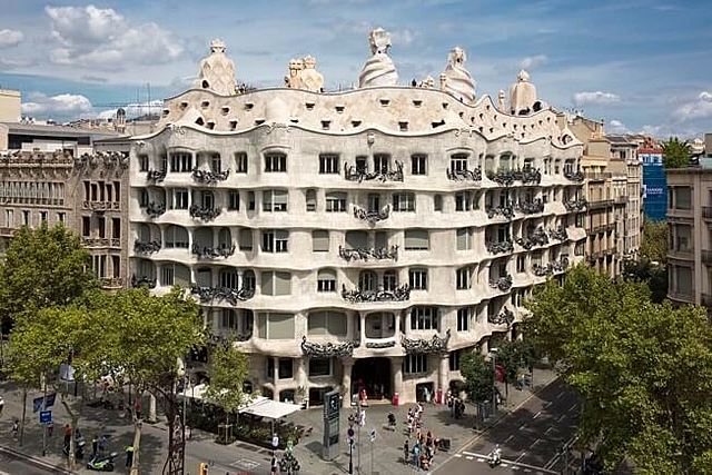 Gaudí - Casa Milà / Pedrera