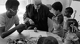 Timeline: Actividad - Vida de Piaget.