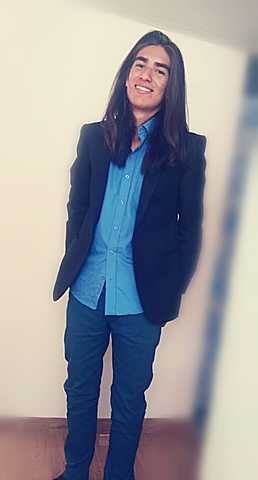 Conozco a mi primera pareja formal Sebastian Riaño del cual me enamoro muy rápido