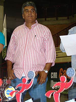 RICARDO USUGA:  Nacido en Santa Fe de Antioquia :director ejecutivo de la Liga de Boxeo de Antioquia