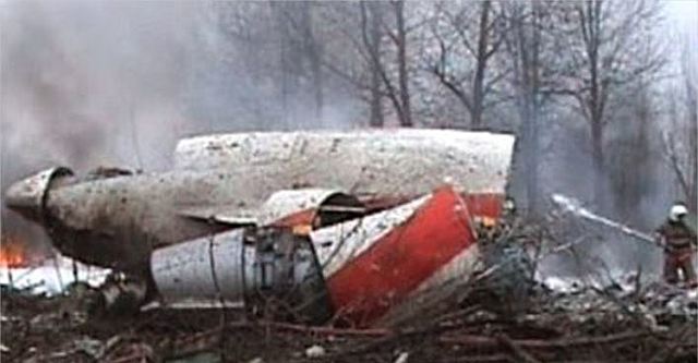 Polish President and 96 others killed in plane crash