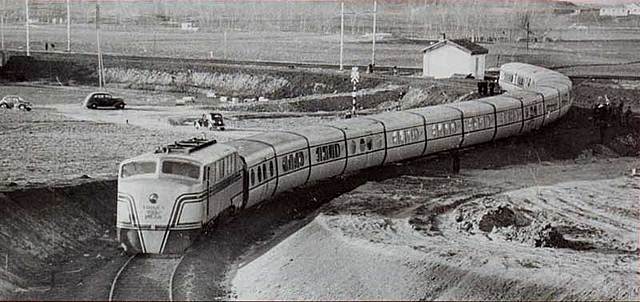 Nacionalización de la red de ferrocarriles (con RENFE)