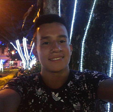 Primo Marco Andres Casallas Lozano