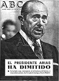 Dimisión Arias Navarro