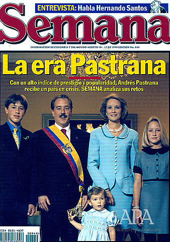 Andrés Pastrana toma posesión como presidente