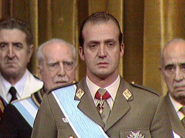 Se designa a Juan Carlos I como sucesor de Franco