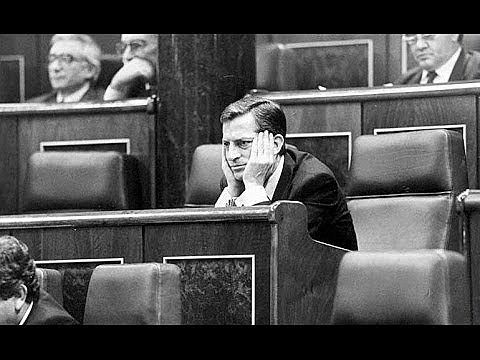 Dimisión de Suárez