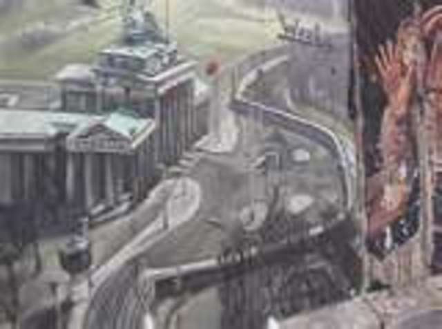 The building of the Berlin Wall