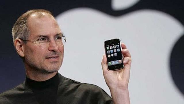 Steve Jobs anunció públicamente el iPhone