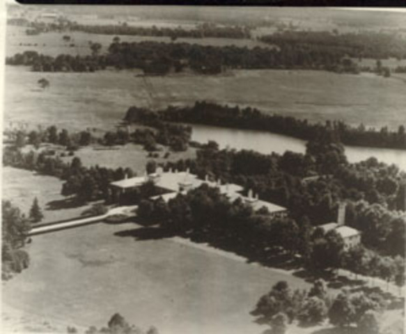 Lake Forest Academy purchases Mellody Farms