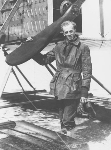 U.S delcares war on Germany