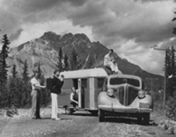 Canadian radio began