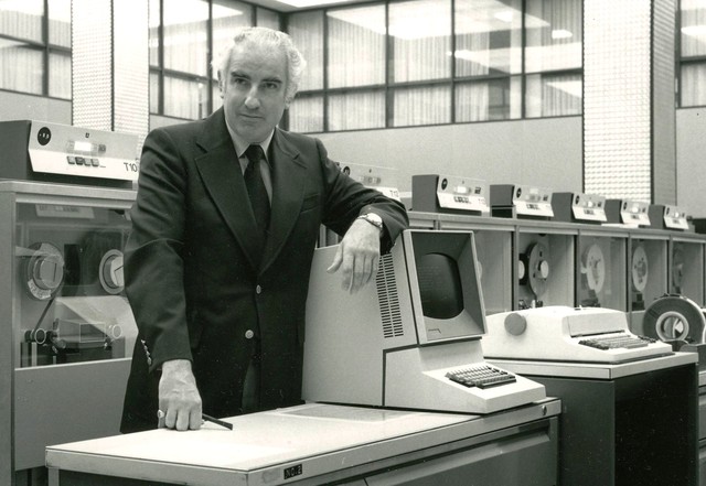 First university computer networking