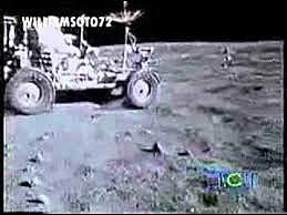 Los colombianos ven al hombre en la luna.