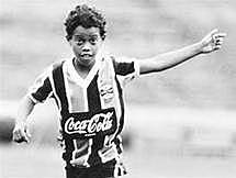 How he learned to play soccer?