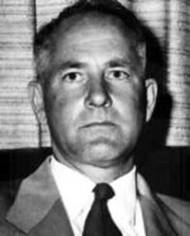 Beadle and Tatum proposed the "one gene produces one enzyme" hypothesis.