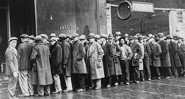 Afskaffelse af fattighjælp/ny lov om offentlig forsorg blev vedtaget