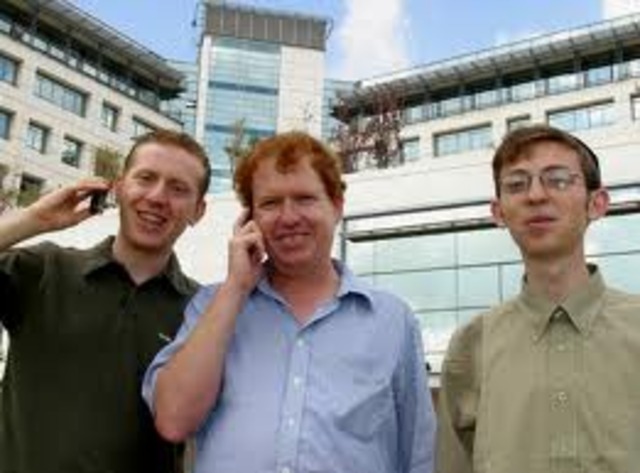 se mostró un algoritmo para romper el sistema inmovilizador utilizado en millones de coches