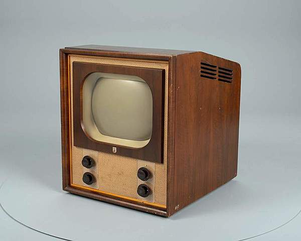De Eerste televisie