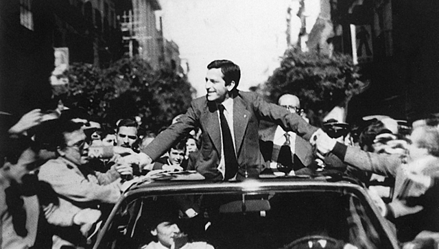 Dimisión de Adolfo Suárez