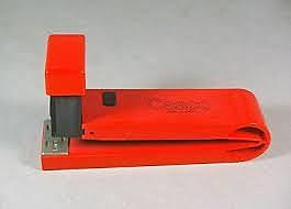 Grapadora de plástico