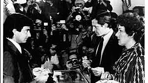 ELECCIONES GENERALES (1977)