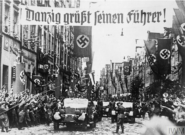 the start of the war: Germany invades Poland