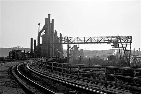 Carnegie builds steel mill
