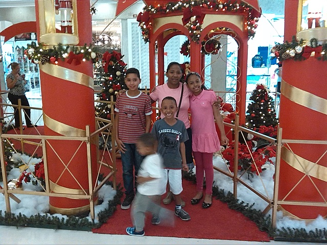 Comemorando pela primeira vez o natal.