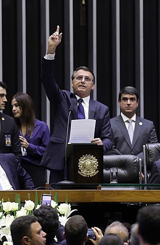 Fim do mandato de Michel Temer como Presidente do Brasil e início do mandato de Jair Bolsonaro.