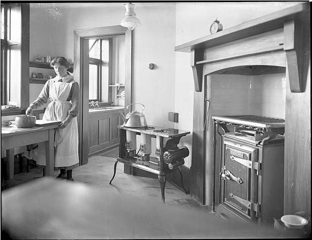 Las assembled kitchen-Cocina Americana