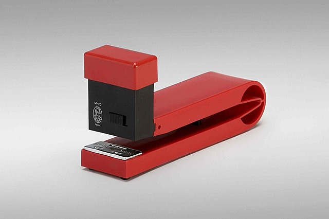 Grapadora de plástico