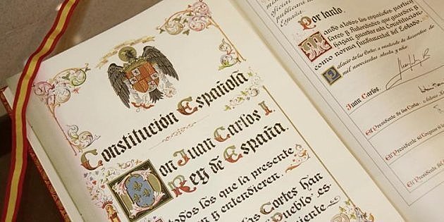 Aprobación de la Constitución