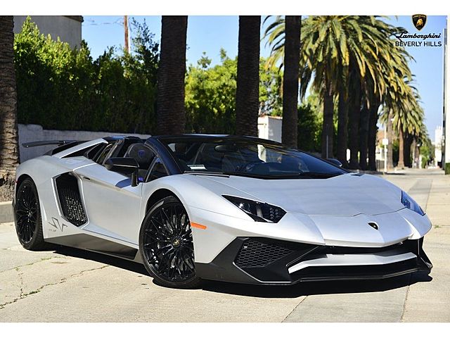 Lamborghini Aventador
