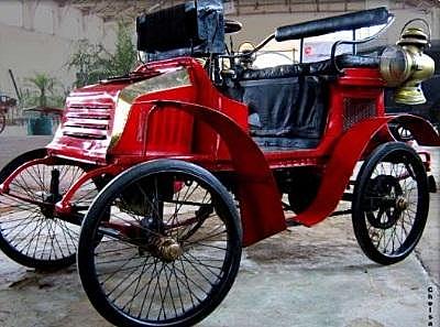 Vehículo de 4 ruedas combustión interna