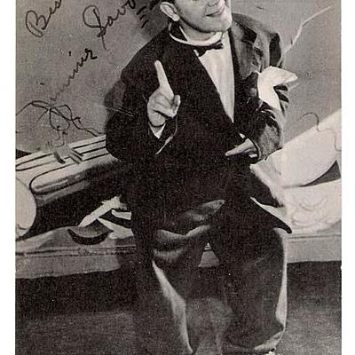 Timeline: Broadway o  Hollywood?