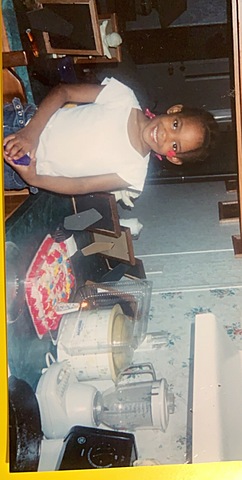 mi mamá y papá me hicieron un pastel para mi cuartro cumpleaños