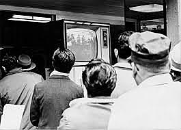 TRASMISIÓN TELEVISIVA POR PRIMERA VEZ