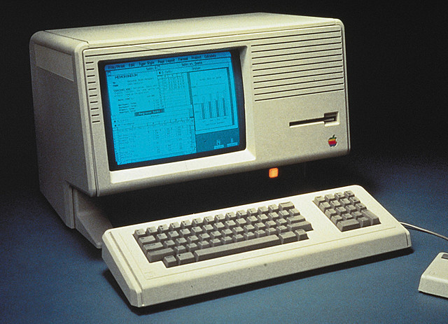 Bill Gates y su primera venta de computador.