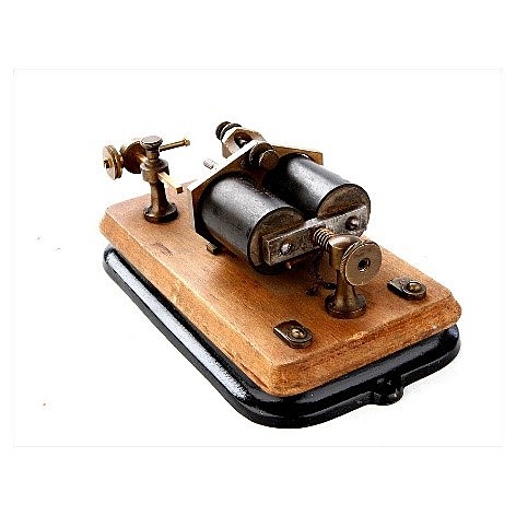 Invencion un aparato que recibe las señales de la telegrafía