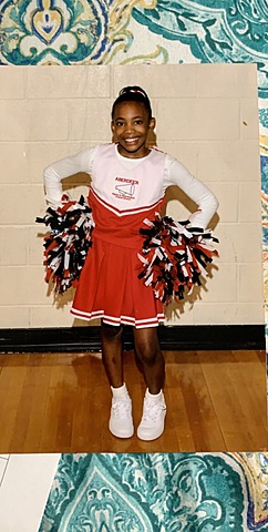 mi mamá me puso porrista hace unos nueve años